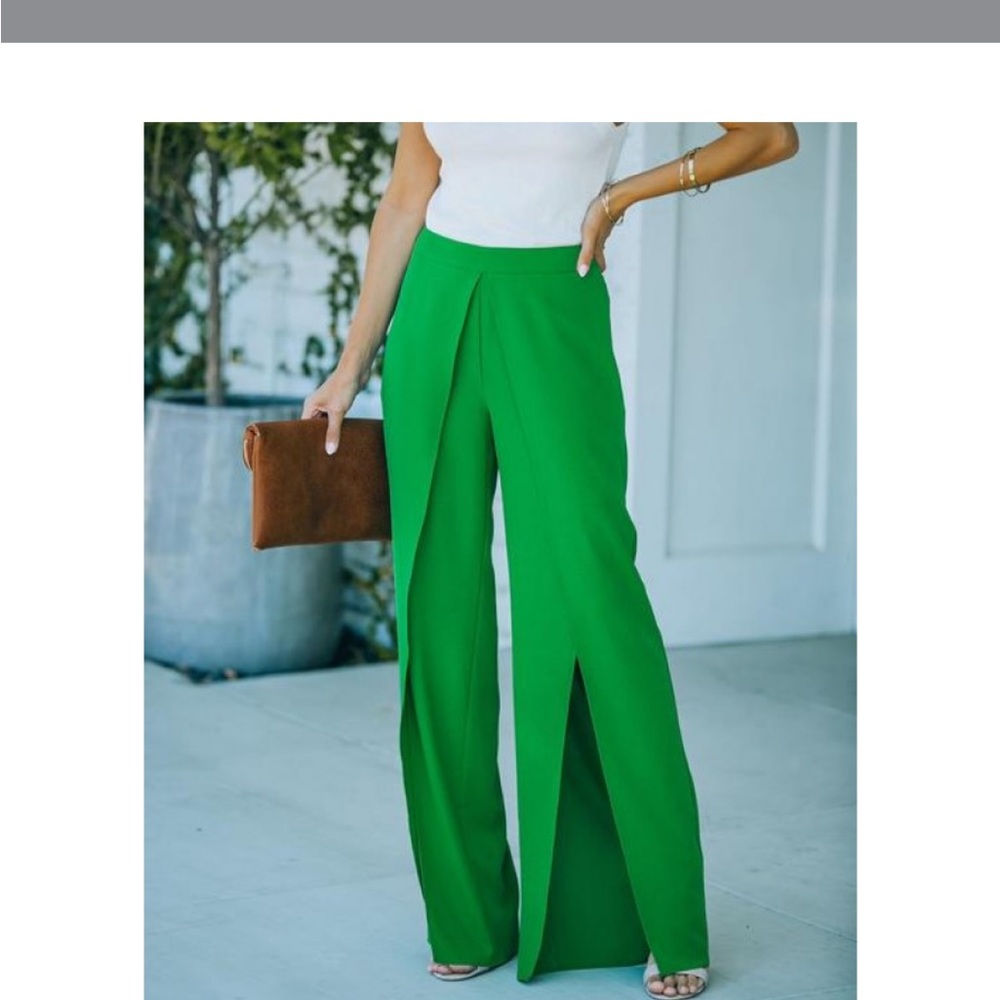 Vici (L): Superfly Wrap Culotte Pants - Kelly Green. Brand, new never worn